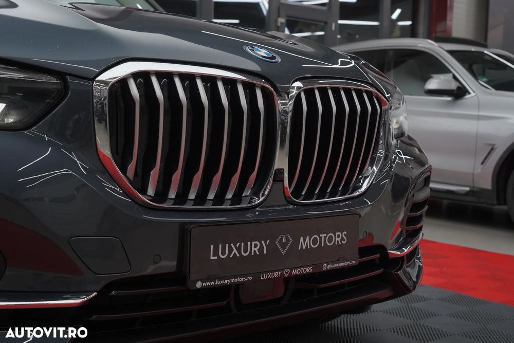 BMW X5 xDrive45e AT PHEV - 29