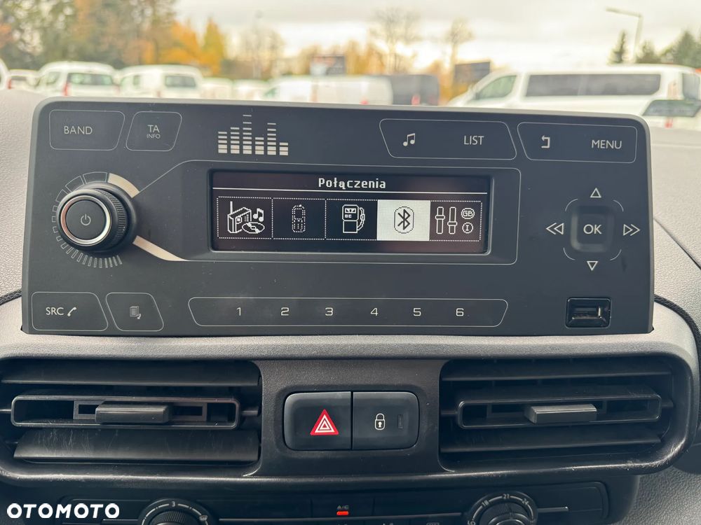 Toyota Proace City - 27