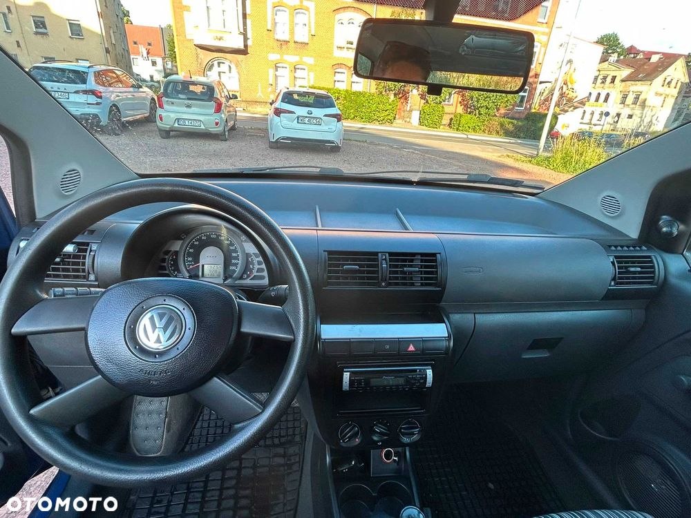 Volkswagen Fox - 4