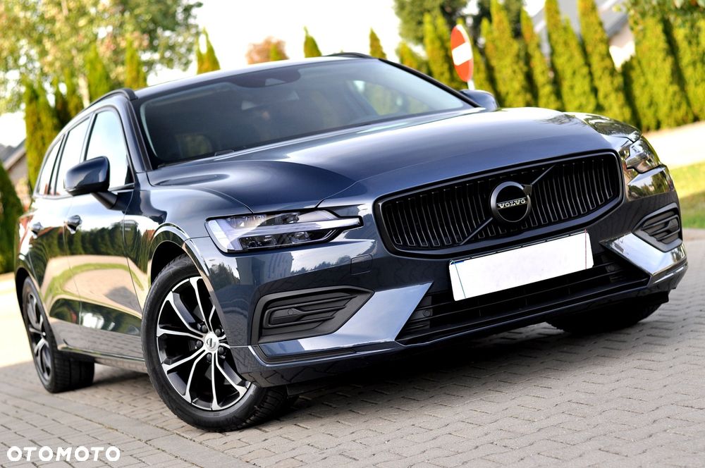 Volvo V60 2022 photo 3