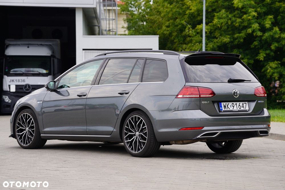 Volkswagen Golf 1.5 TSI BMT Comfortline DSG - 8