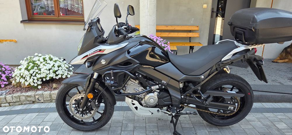 Suzuki V-STROM - 8