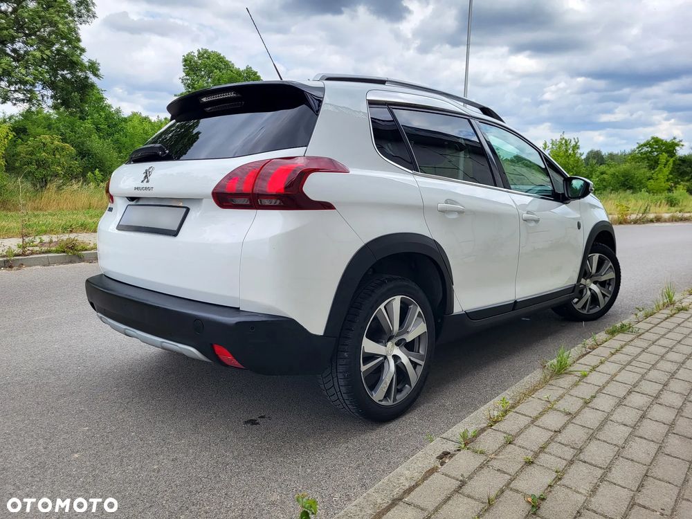 Peugeot 2008 - 4