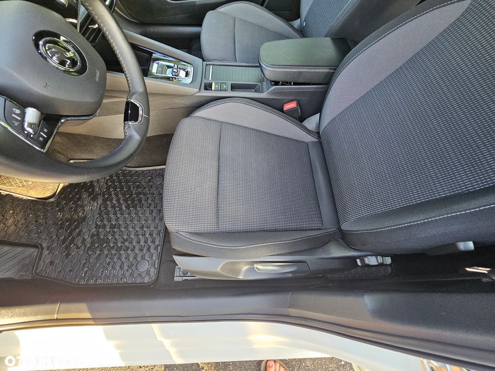 Skoda Octavia 2.0 TDI Ambition DSG - 12