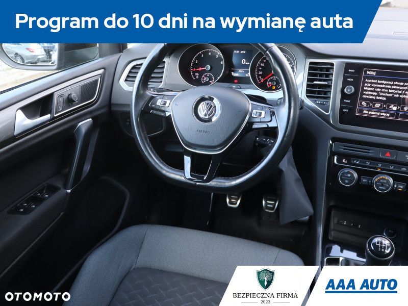 Volkswagen Golf Sportsvan - 9