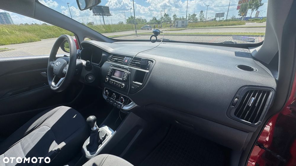 Kia Rio 1.2 L - 13