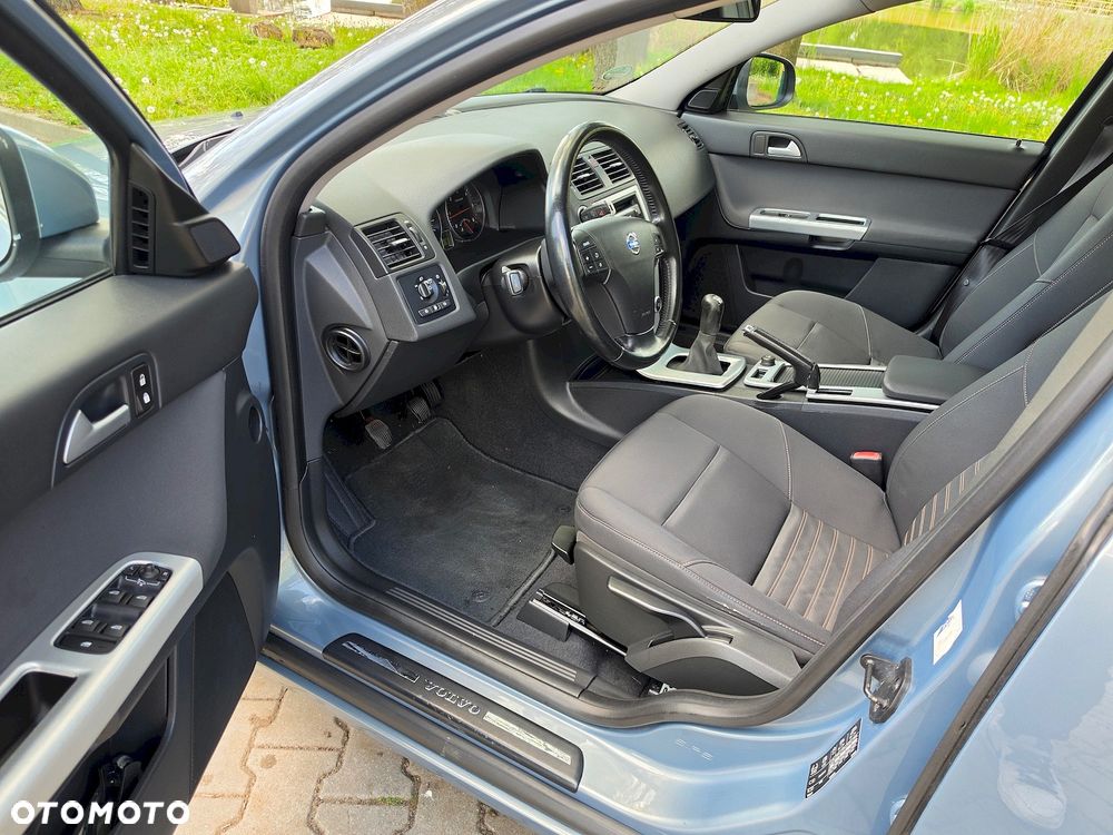 Volvo V50 DPF D2 Summum - 16