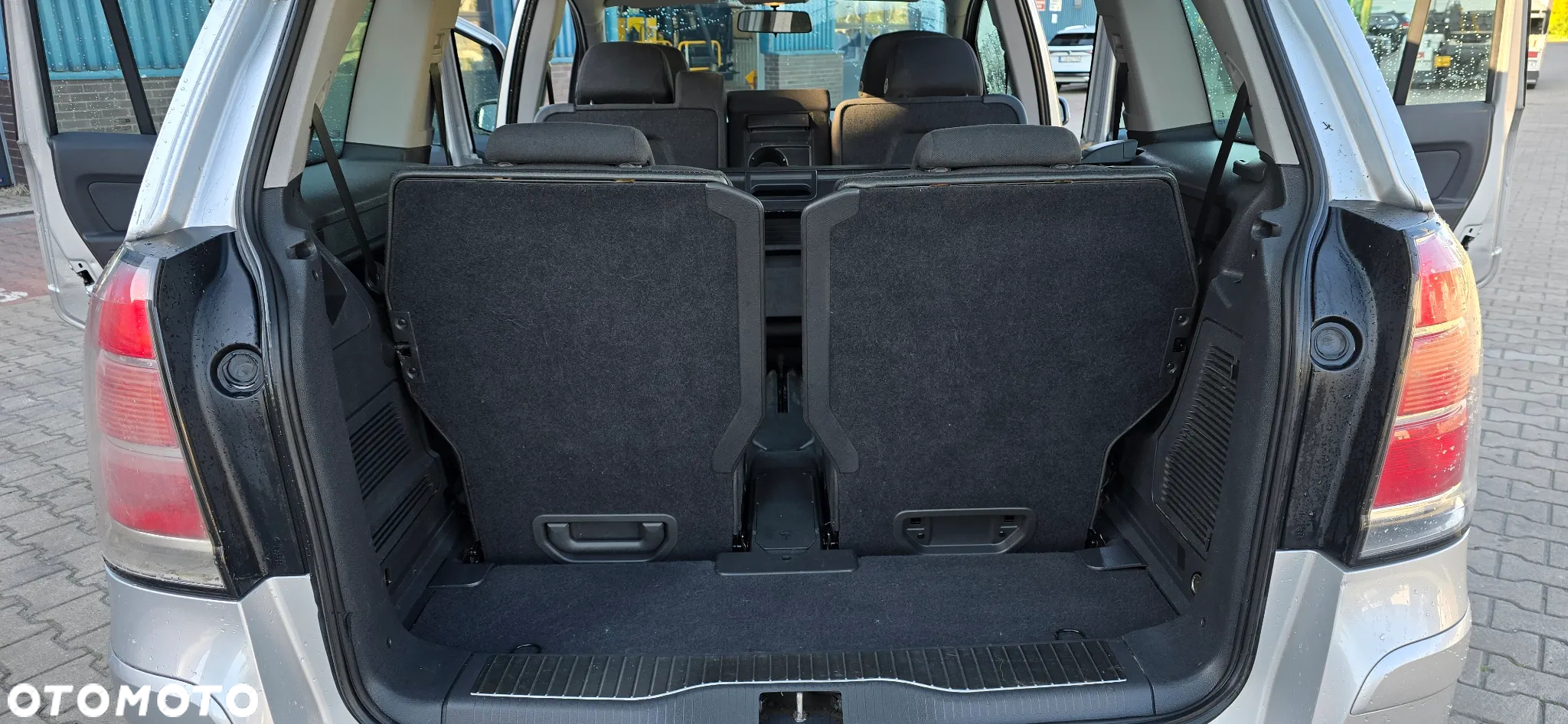 Opel Zafira - 13