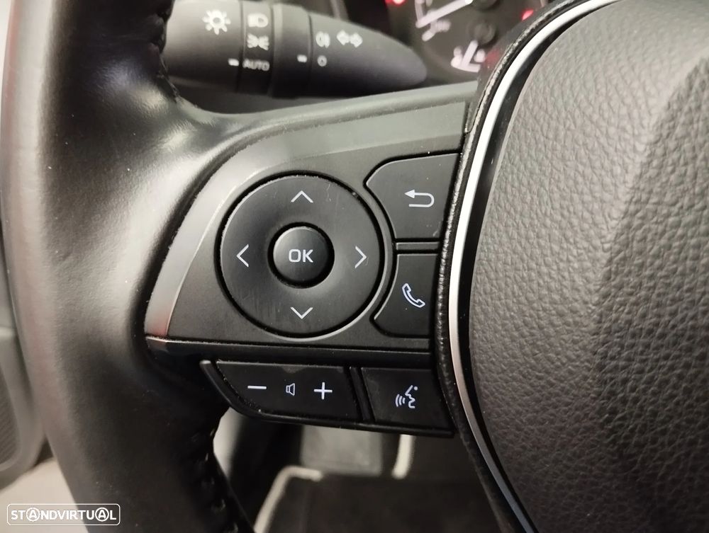Toyota Corolla Touring Sports 1.8 Hybrid Comfort - 26