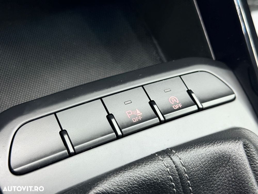 Kia Stonic 1.6 DSL Urban - 22