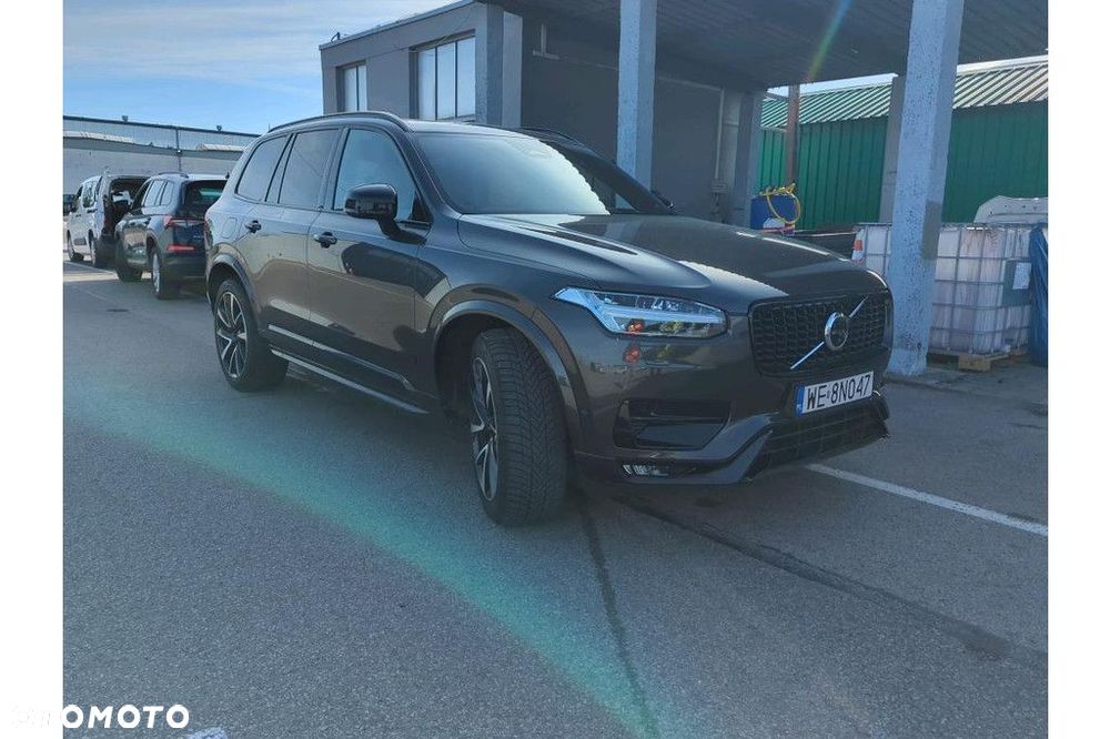 Volvo XC 90 - 4