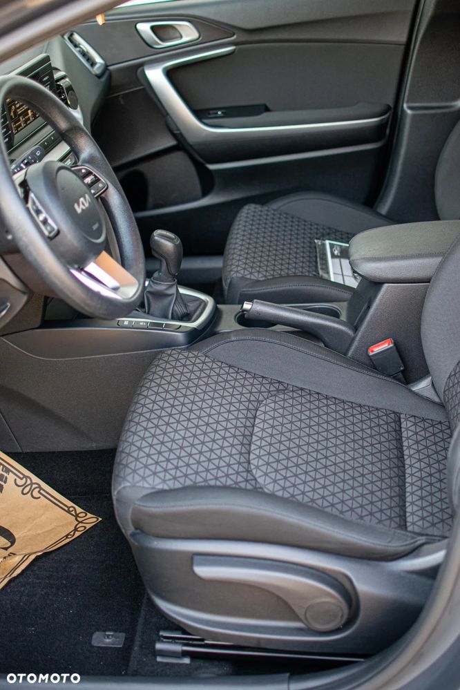Kia Ceed 1.6 CRDi SCR M - 7