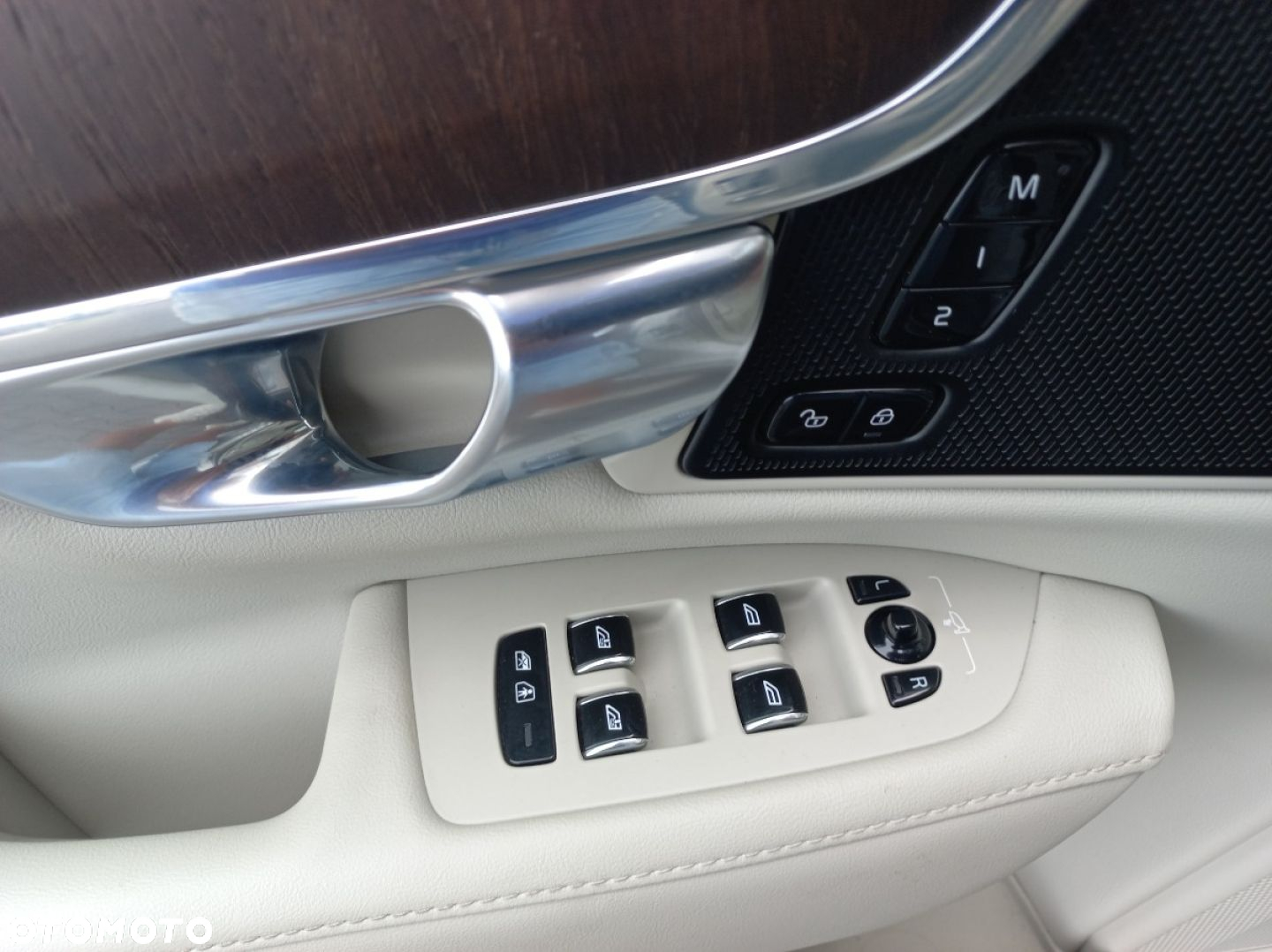 Volvo S90 - 11