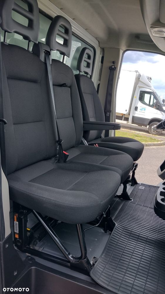 Fiat Fiat DUCATO Kontener 8EP Krajowy ASO Niski przebieg WINDA 750kg - 18