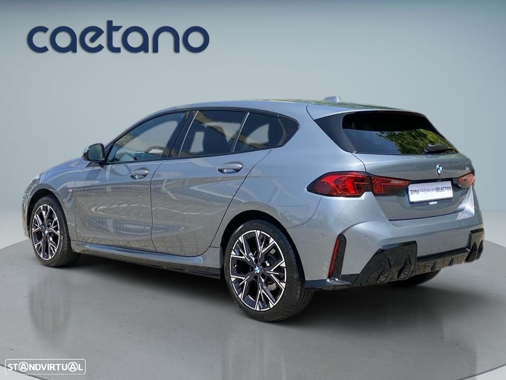 BMW 116 Pack Desportivo M — fotografia 23