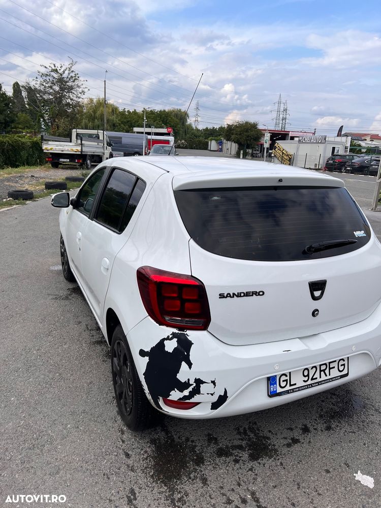 Dacia Sandero - 4