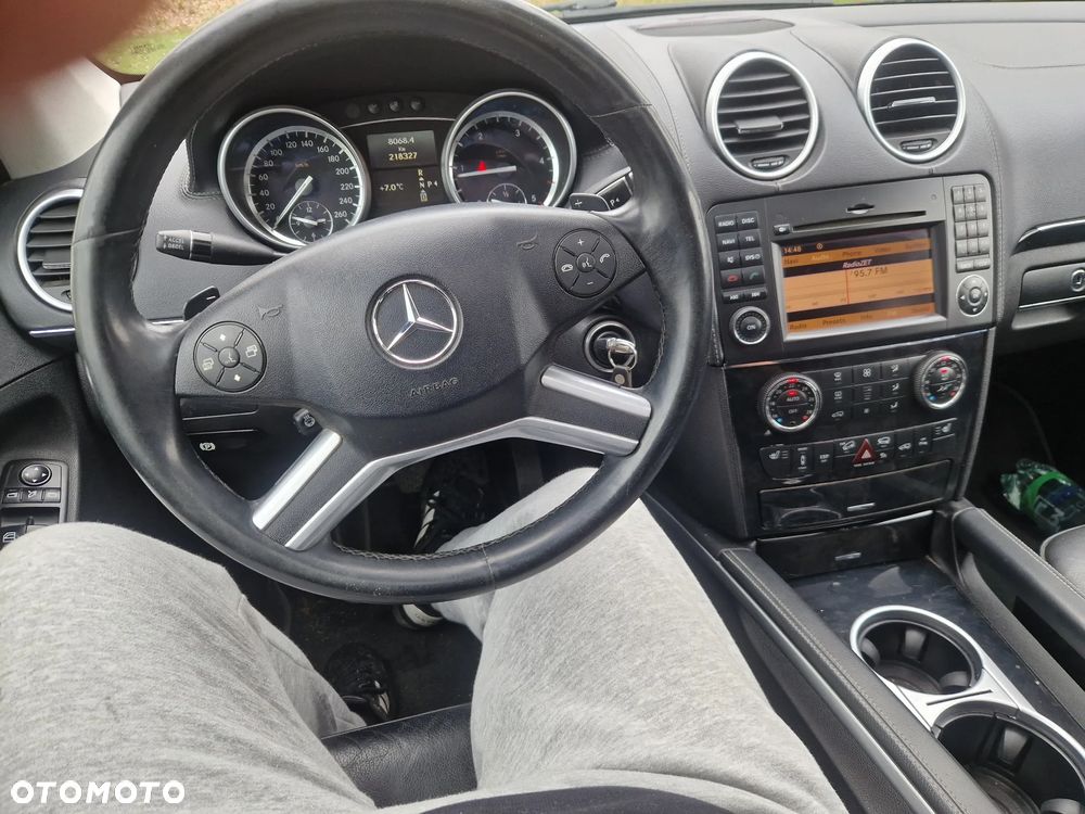 Mercedes-Benz GL 350 BlueTEC 4Matic 7G-TRONIC - 6