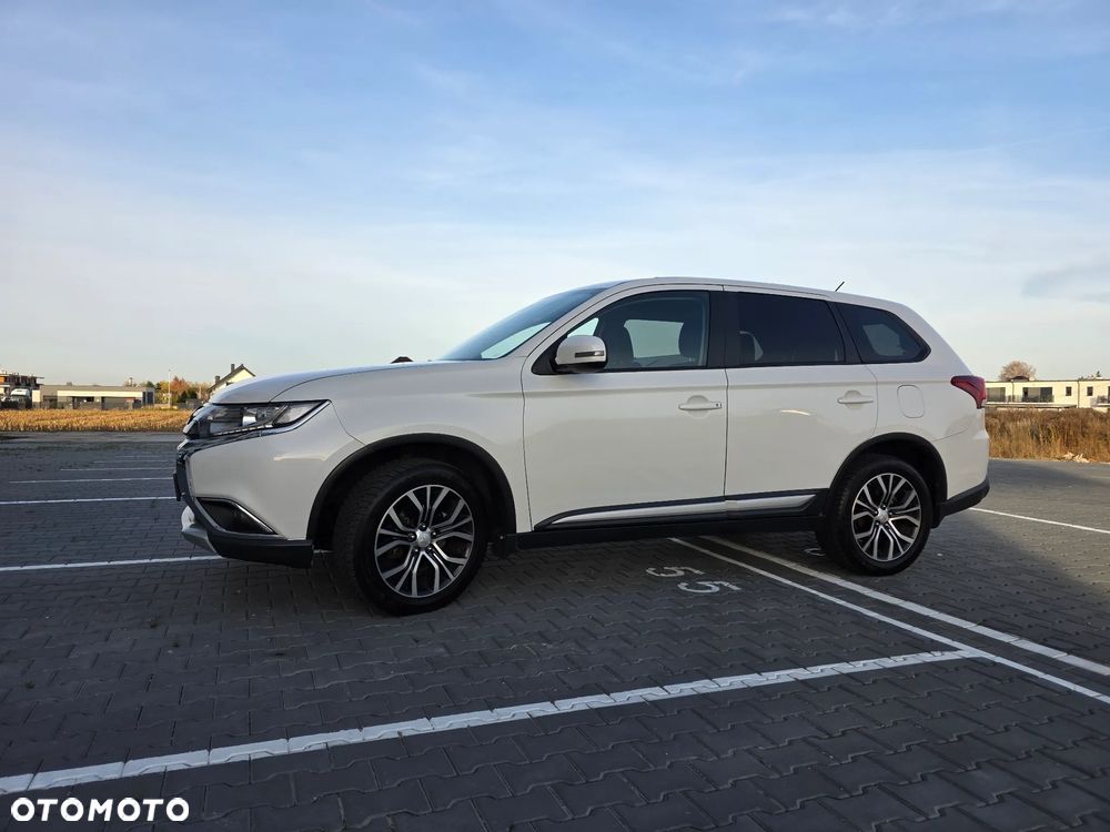 Mitsubishi Outlander 2.4 Instyle CVT - 1