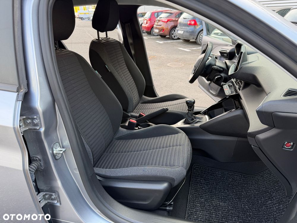 Peugeot 208 PureTech 100 Style - 33