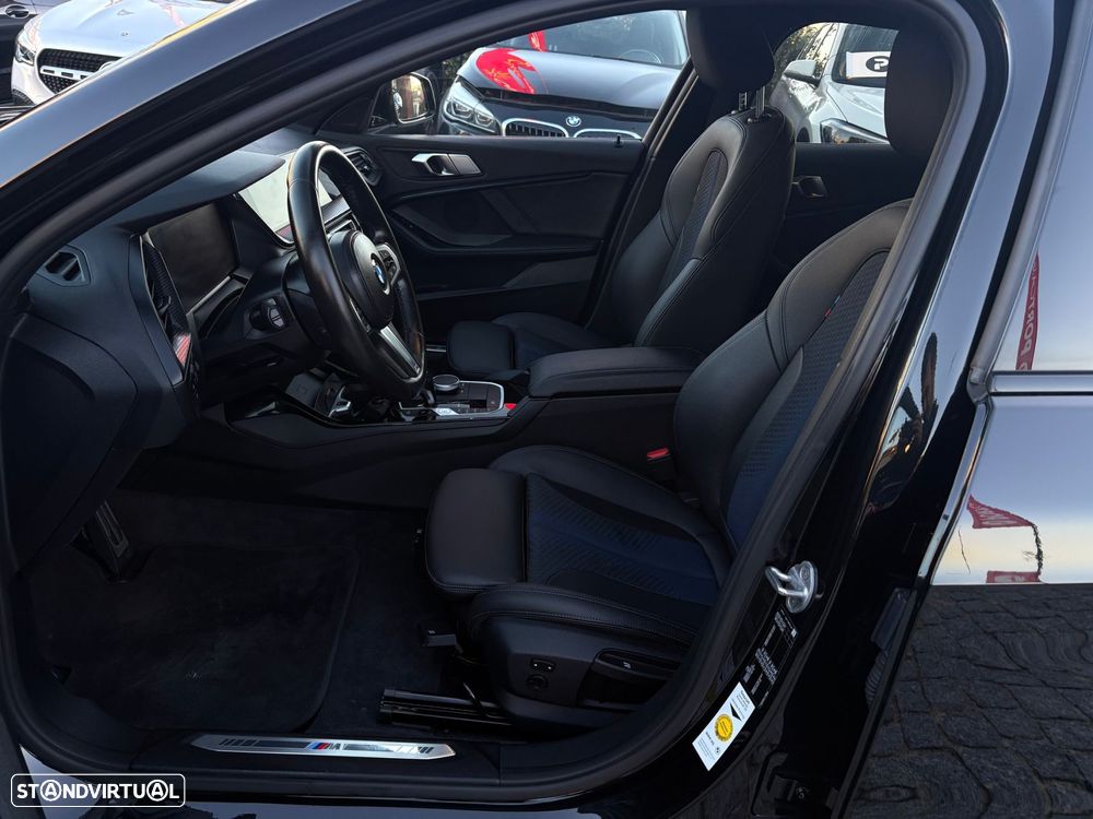 BMW 118 i Pack Desportivo M Auto - 17