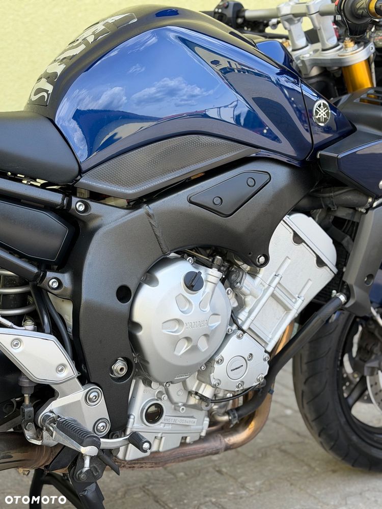 Yamaha FZ - 15