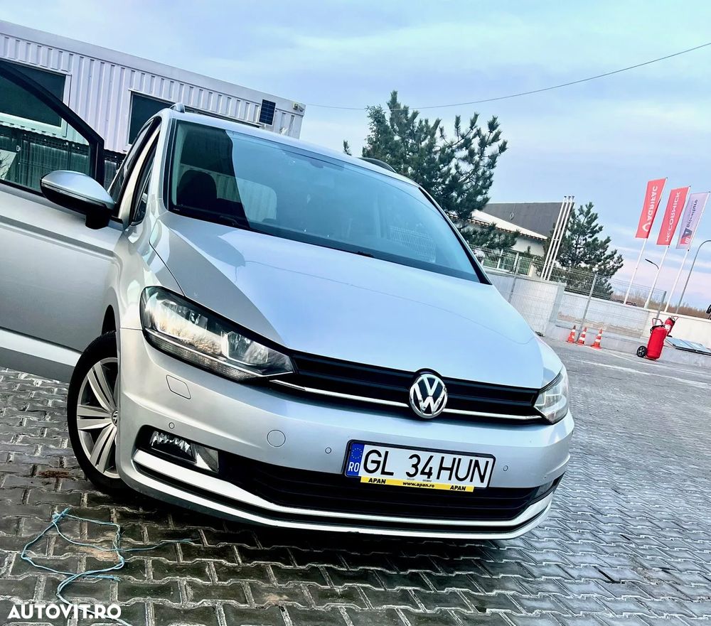 Volkswagen Touran 1.6 TDI SCR (BlueMotion Technology) DSG Trendline - 2