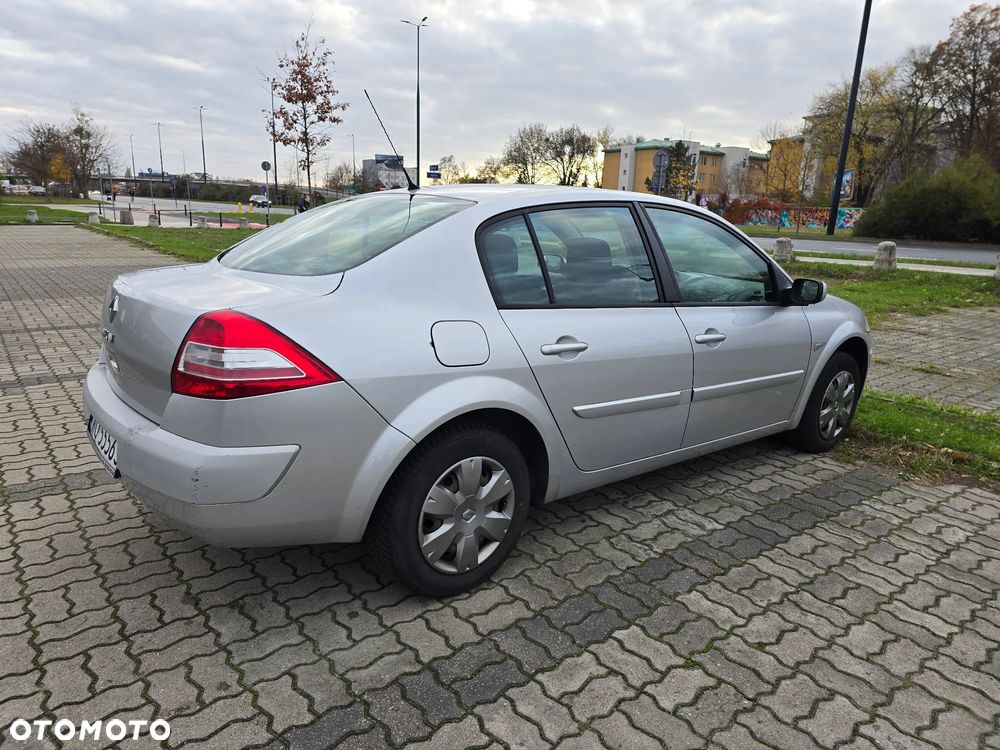 Renault Megane - 8