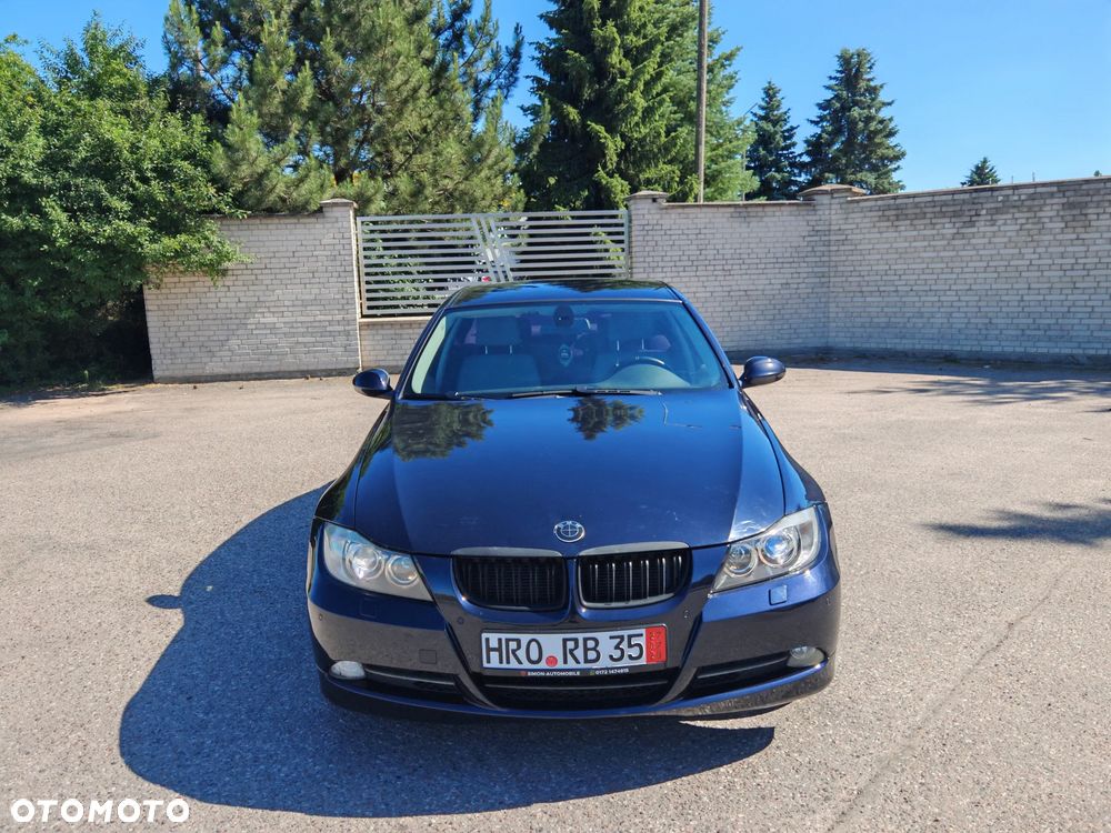 BMW Seria 3 325i - 2