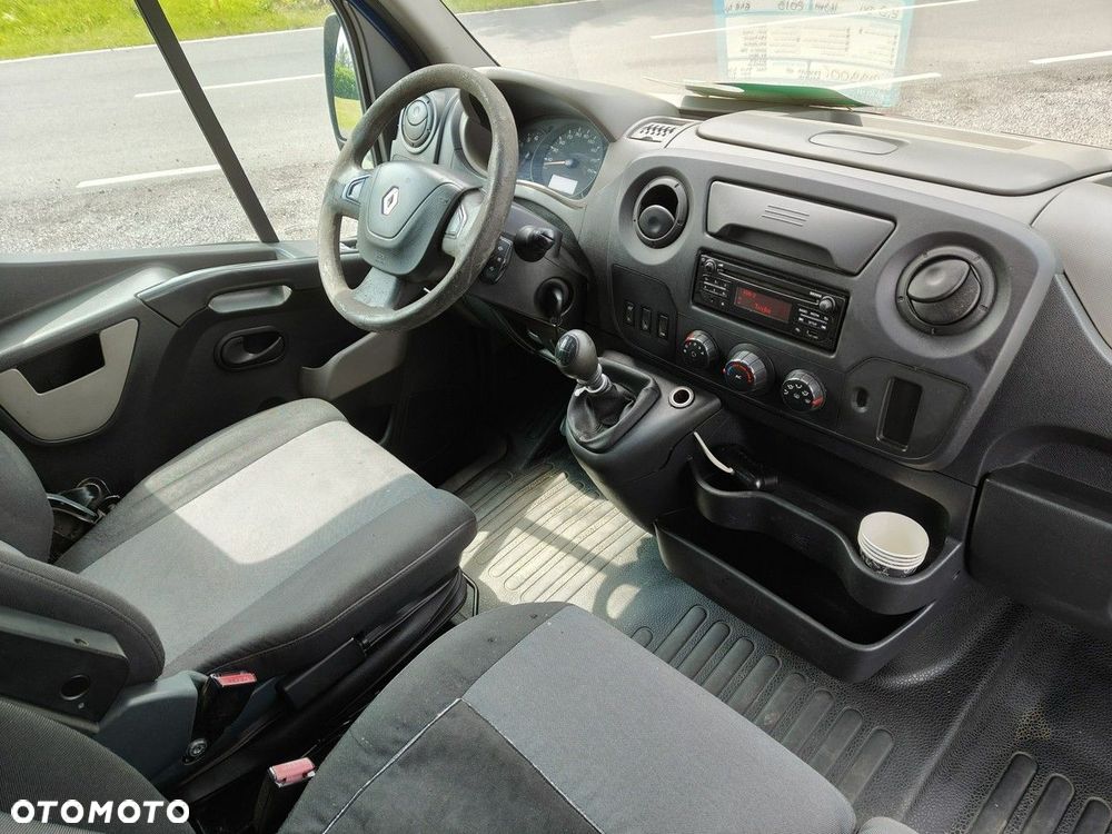 Renault Master - 9