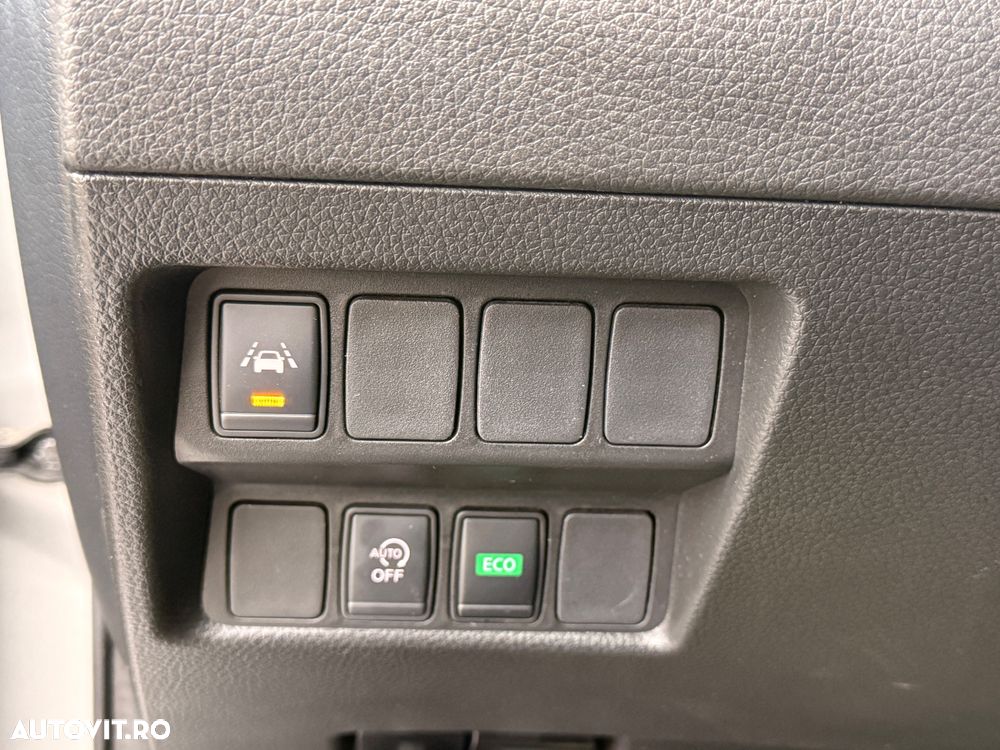 Nissan Qashqai 1.3 DIG-T DCT AKARI - 13