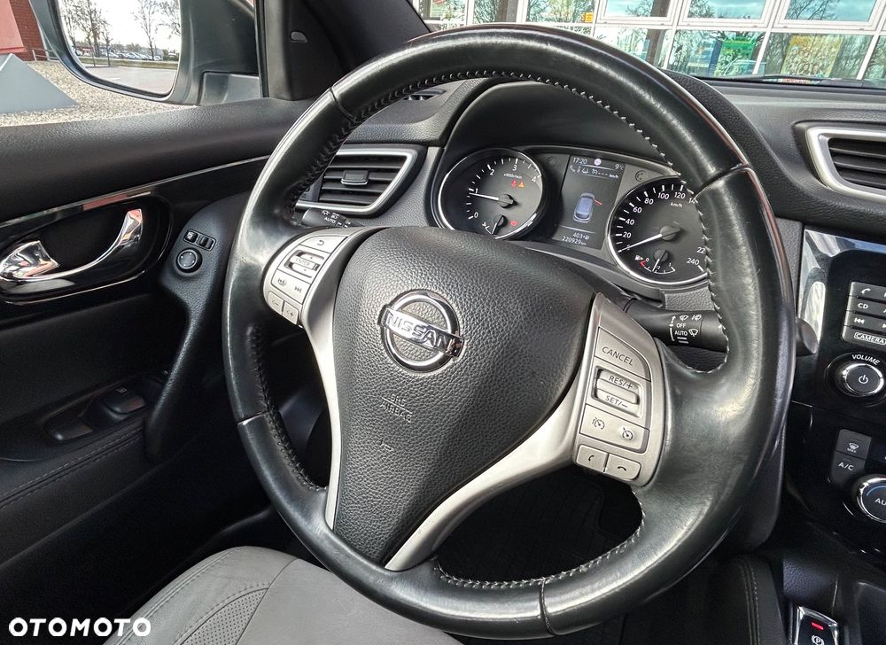 Nissan Qashqai 1.6 dCi DPF Start/Stop tekna - 29