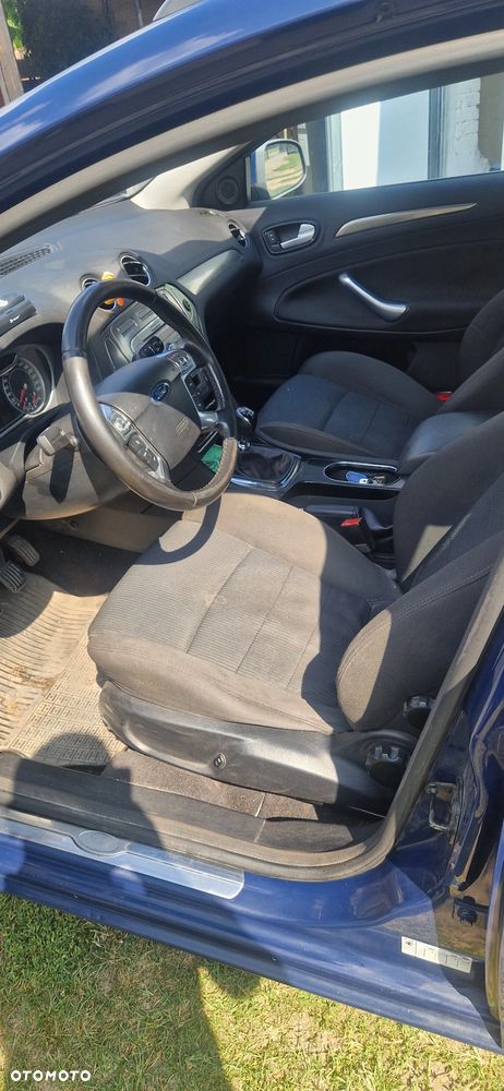 Ford Mondeo 2.0 TDCi Ambiente - 7