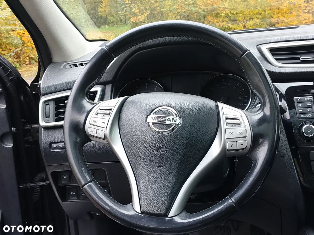 Nissan Qashqai 1.6 DIG-T N-Connecta - 8