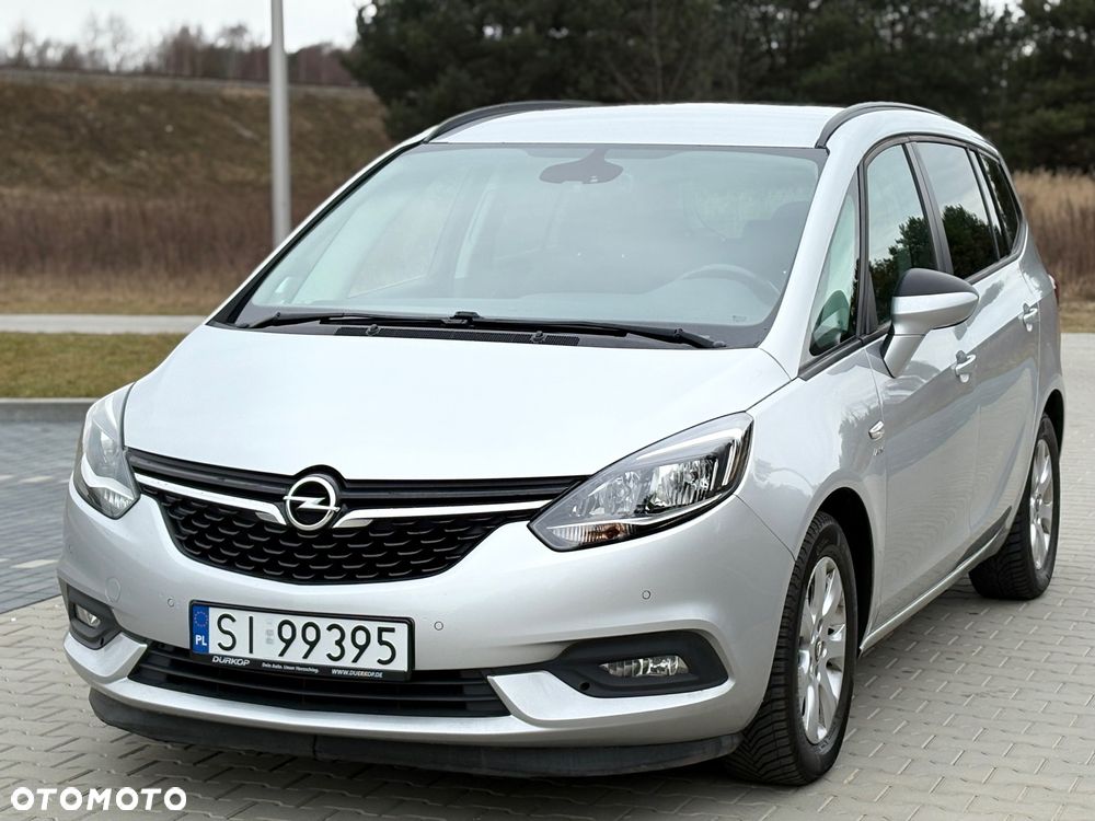 Opel Zafira - 2