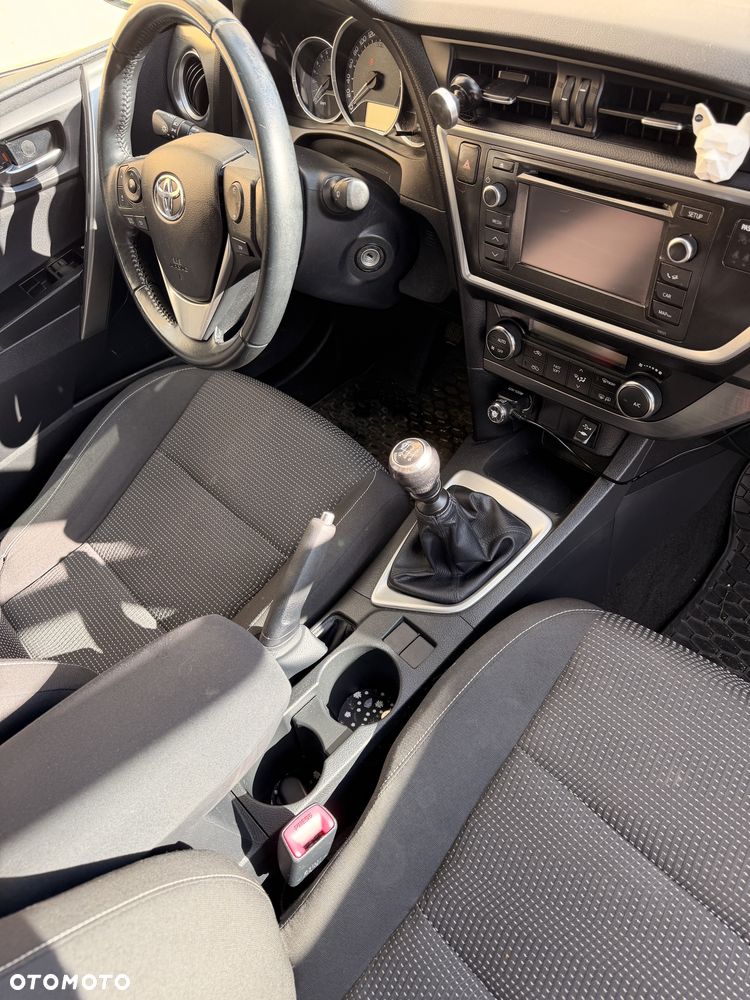 Toyota Auris - 7