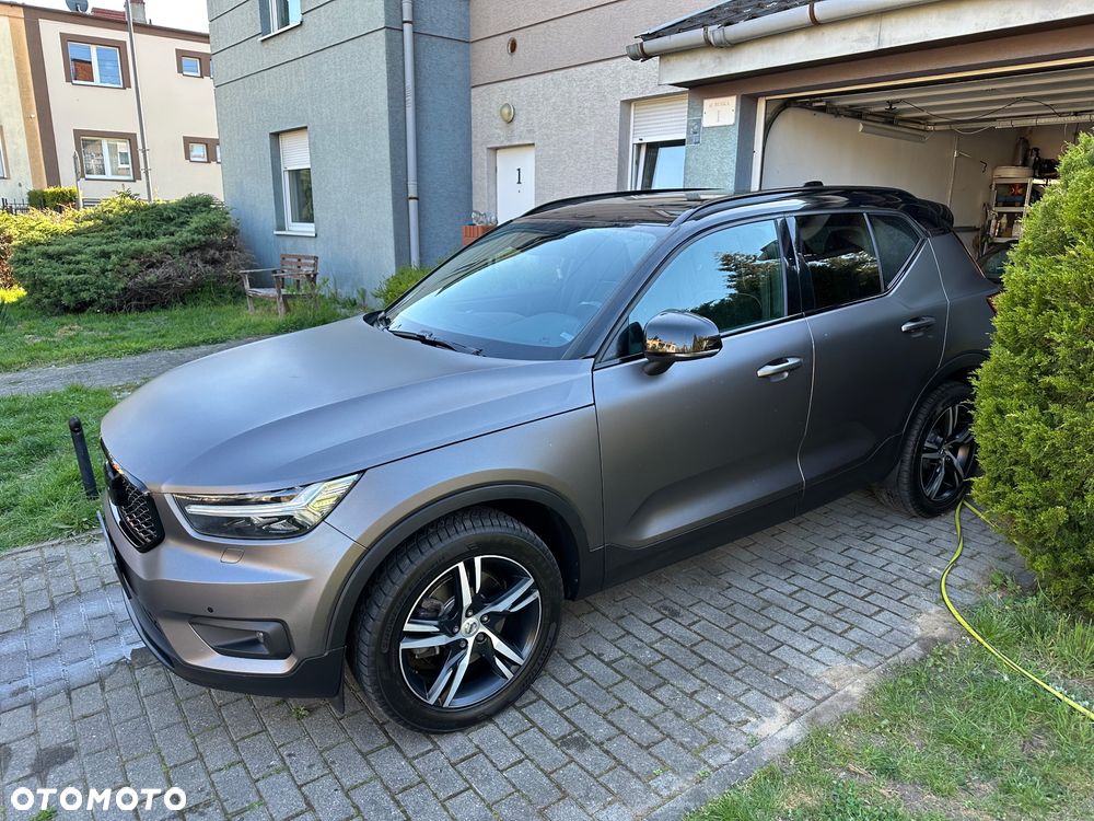Volvo XC 40 D4 AWD R-Design - 4