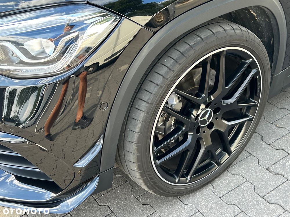 Mercedes-Benz GLA AMG 45 4-Matic+ - 5