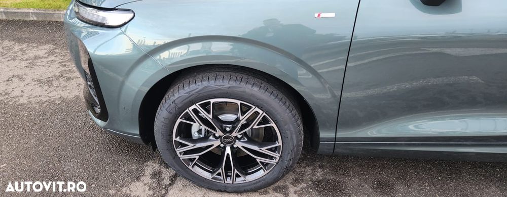 Audi Q3 2.0 35 TDI S tronic quattro S Line - 10