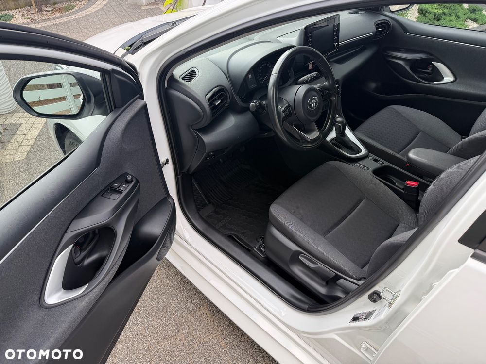 Toyota Yaris Hybrid 1.5 Active - 14
