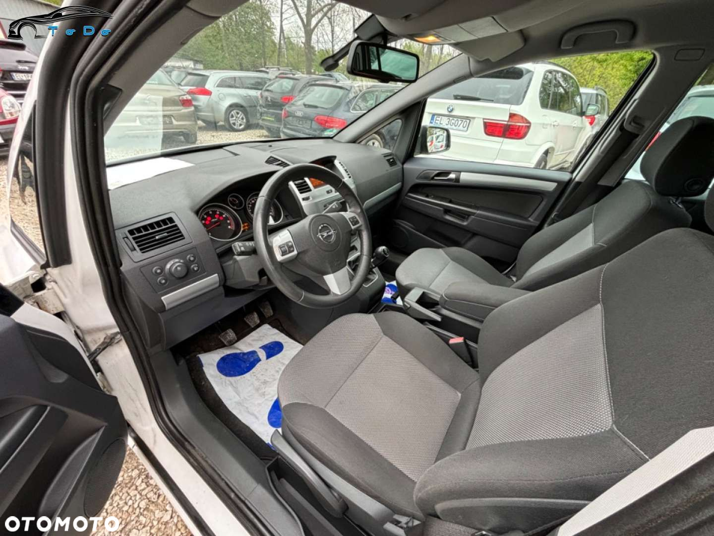 Opel Zafira - 12
