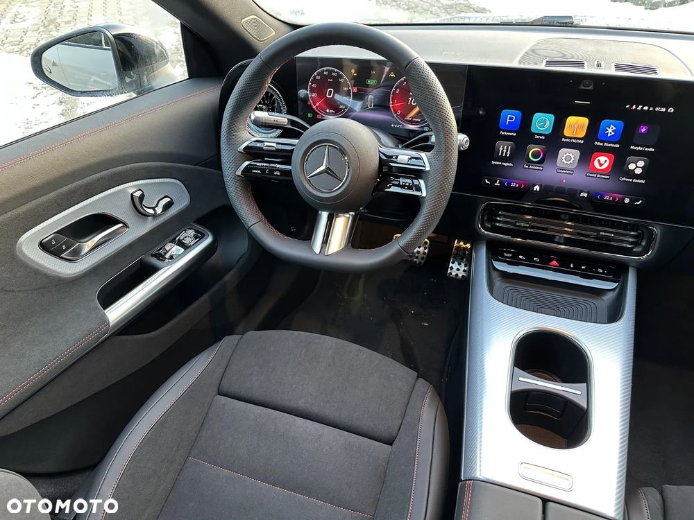 Mercedes-Benz CLA 200 mHEV 8G-DCT - 12