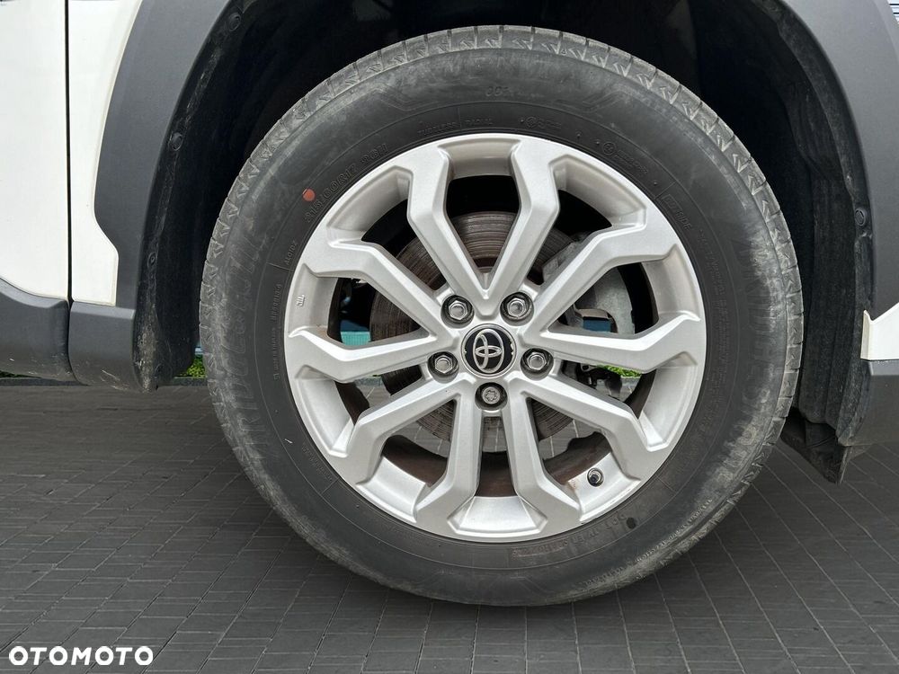 Toyota Corolla Cross - 20