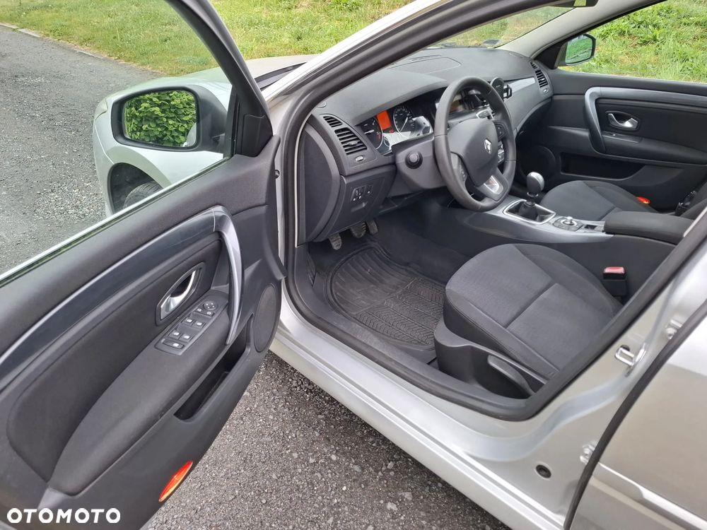 Renault Laguna 2.0 DCi Expression - 18