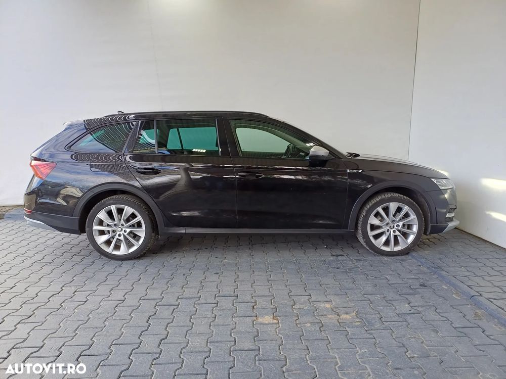 Skoda Octavia 2.0 TDI 4x4 DSG Scout - 35