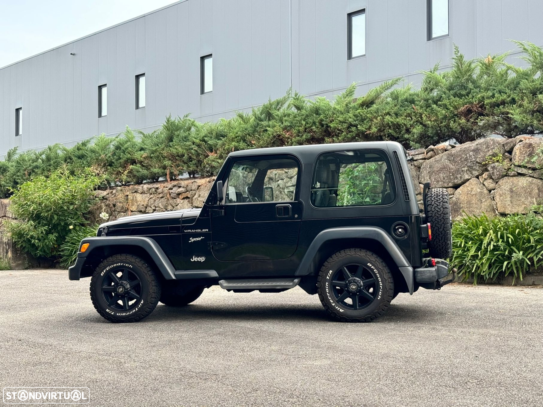 Jeep Wrangler 2.5 Sport Hard Top - 7