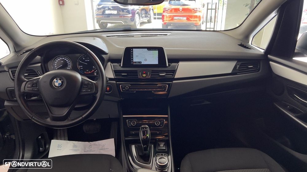 BMW 216 Active Tourer d Aut. Luxury Line - 17