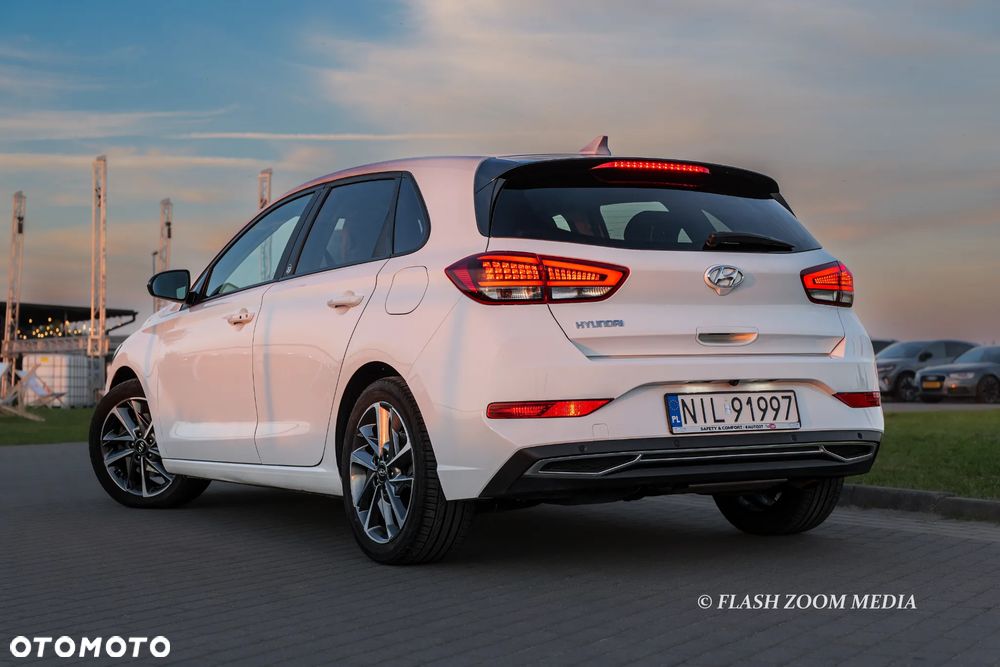 Hyundai i30 1.6 CRDI EDITION 30+ - 8