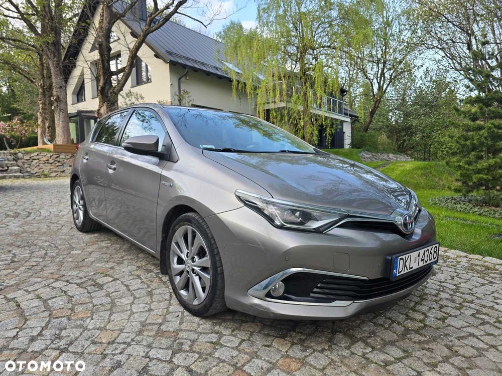 Toyota Auris - 2
