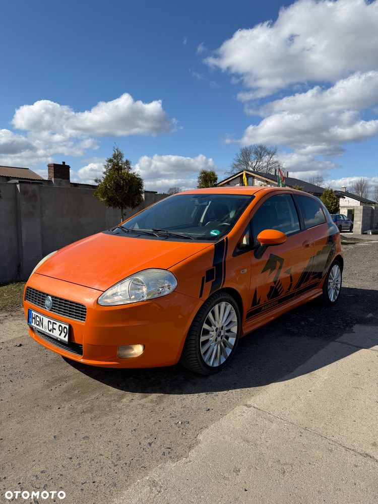Fiat Grande Punto 1.4 16V Racing - 4