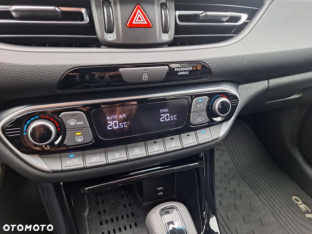 Hyundai i30 1.5 T-GDI 48V-Hybrid DCT N Line - 24